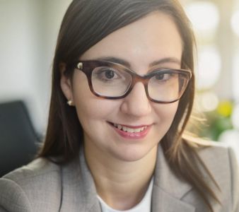 Negar Ehsani Arlington VA Psychiatrist Nurse Practitioner Atina